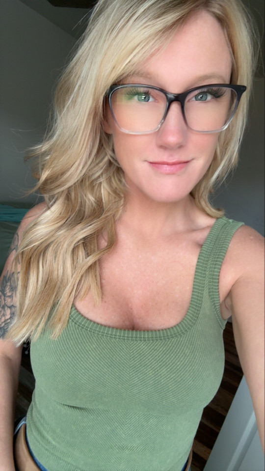 ohheyitsvanah