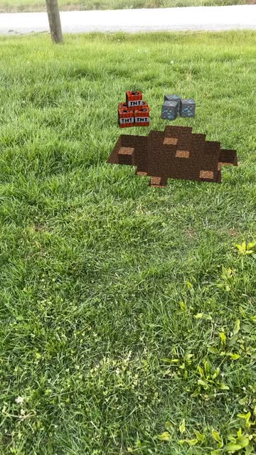 Preview for a Spotlight video that uses the Minecraft Diorama Lens