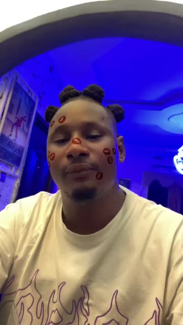 Preview for a Spotlight video that uses the Kiss me Lens