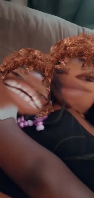 Preview for a Spotlight video that uses the Hairy Morph Lens