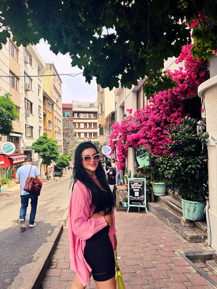 محتوى سناب شات لـ S 𝓐 𝓡 𝓐 𝓗 ♌️ 🌟