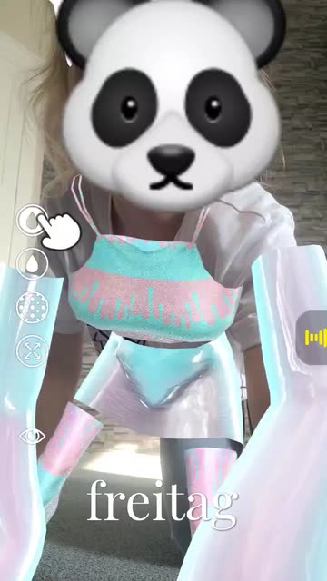 Preview for a Spotlight video that uses the Kawaii Metal Fashi Lens