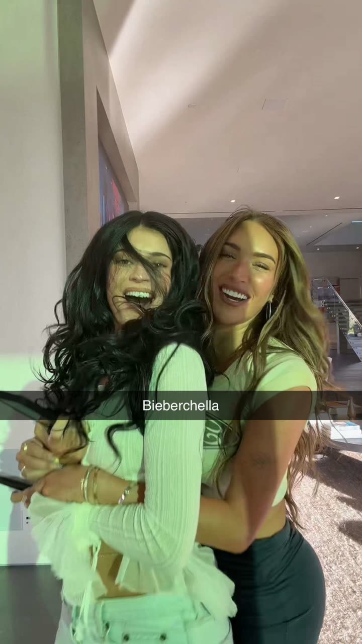 محتوى سناب شات لـ King Kylie 👑