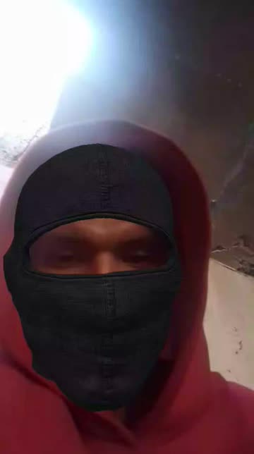 Preview for a Spotlight video that uses the balaclava Lens