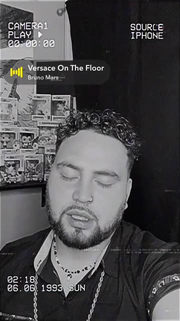 Preview for a Spotlight video that uses the VHS Black&White Lens