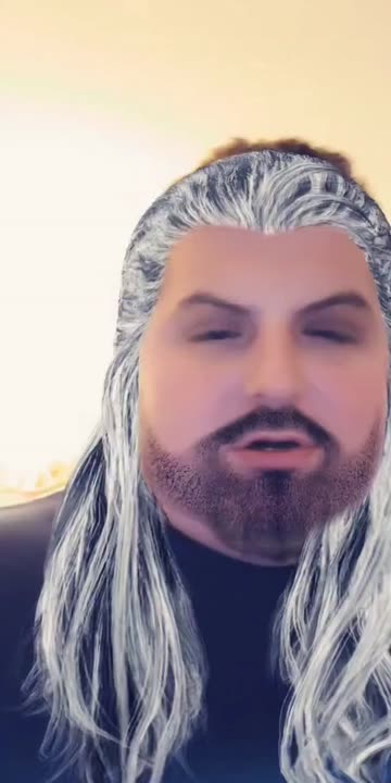 Preview for a Spotlight video that uses the Silver Hairstyle Lens