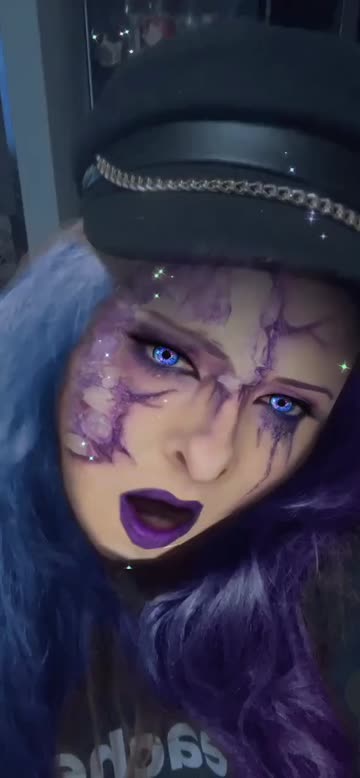 Preview for a Spotlight video that uses the Tinker Lens