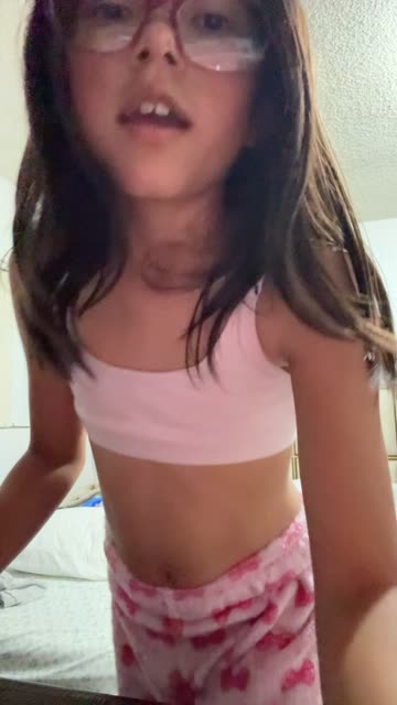 CAMILA OLIVA