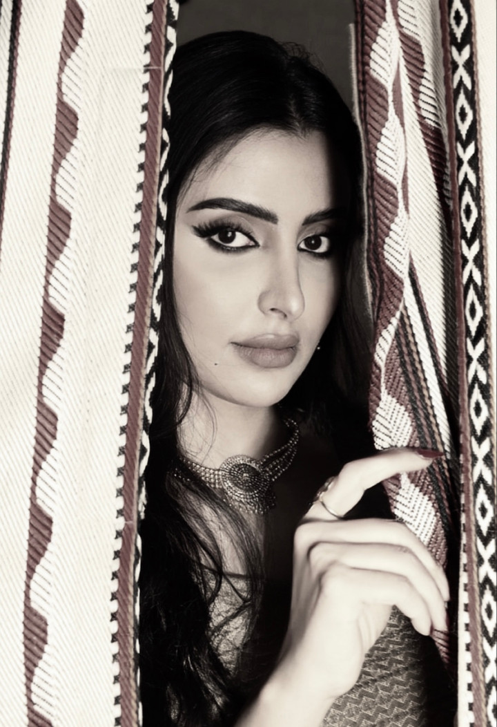 قصة سناب شات للحساب aljohrasub رقم 352