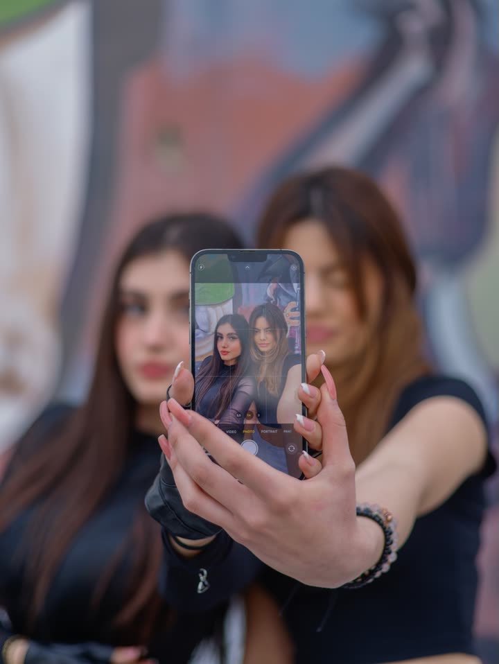 محتوى سناب شات لـ حنين دويك 🇱🇧