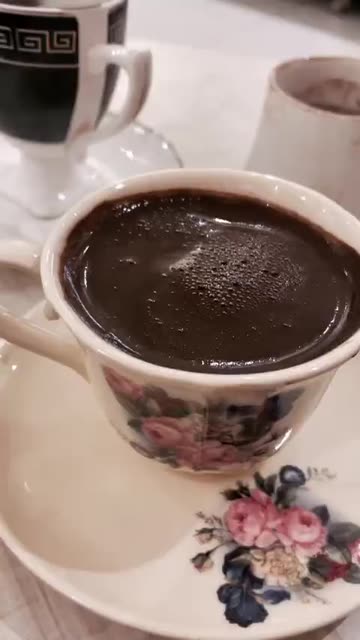 Preview for a Spotlight video that uses the Espresso Lens