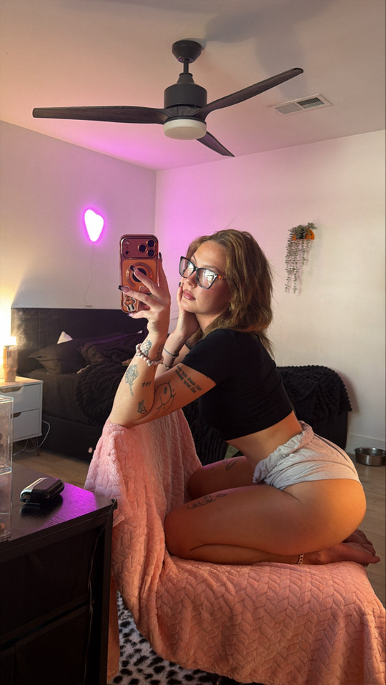 violetblakee