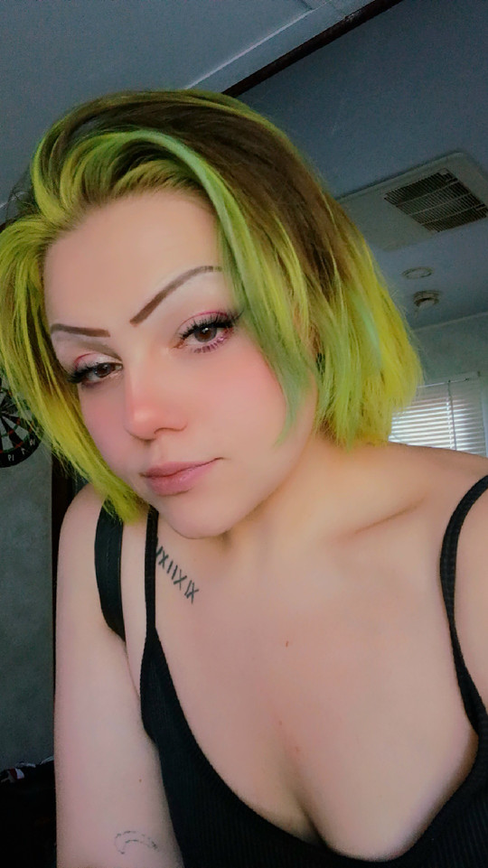 kaayqueeni