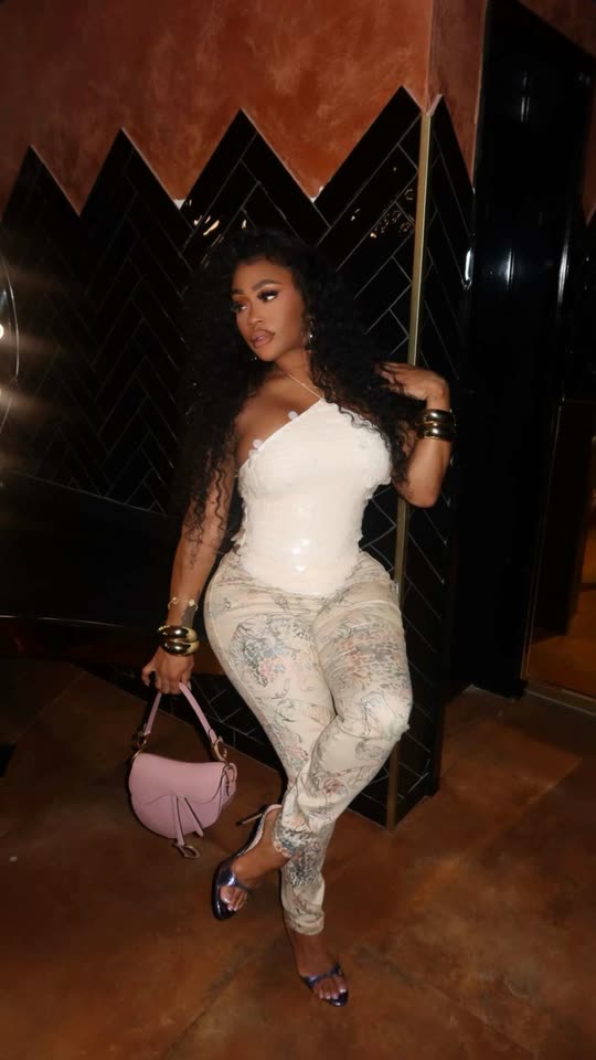 Lira Mercer Spotlight #fapchati2