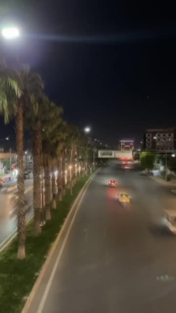 Preview for a Spotlight video that uses the Blurry Time Warp Lens