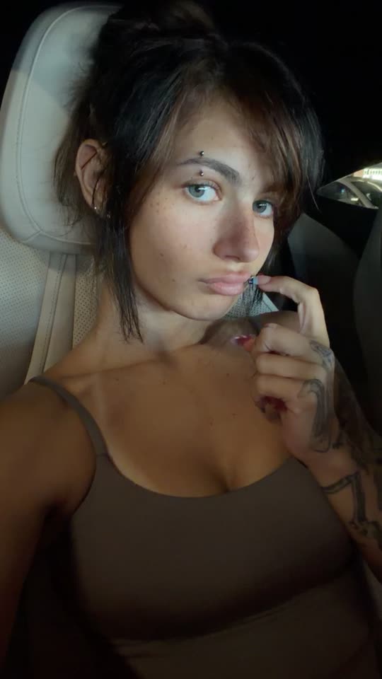 carlyjoy.b