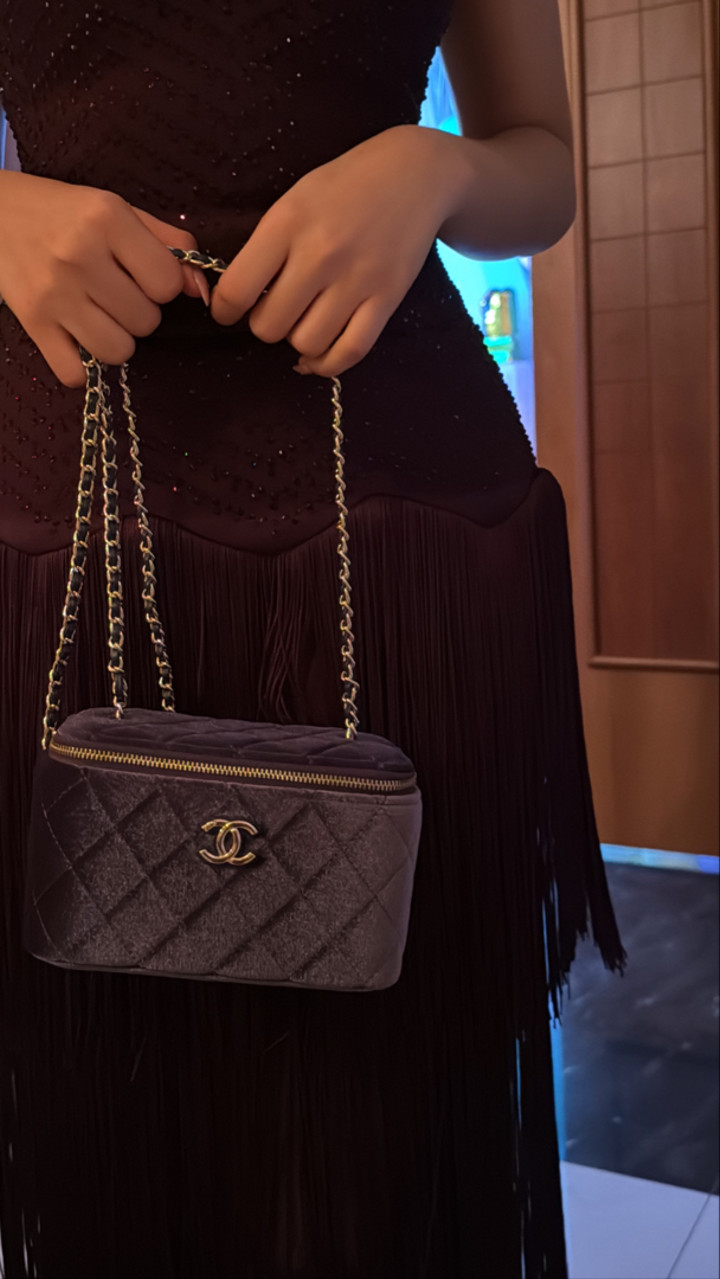 محتوى سناب شات لـ ام قمّر🍒.