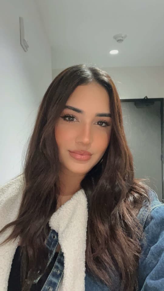 carlyashira