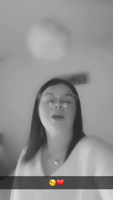 Preview for a Spotlight video that uses the Collage with Heart Lens