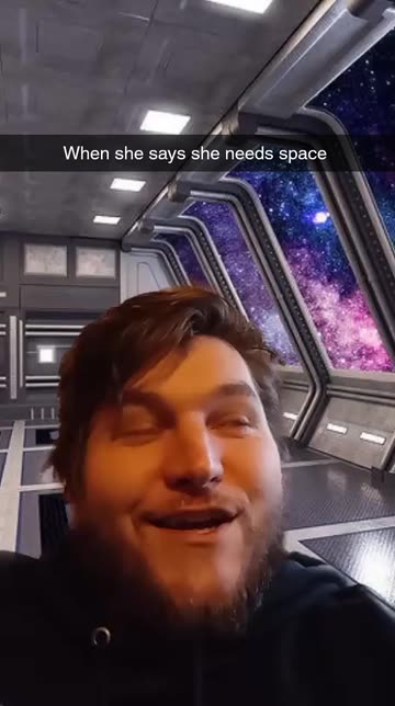 Preview for a Spotlight video that uses the Spaceship Lens