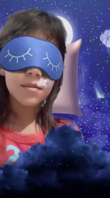 Preview for a Spotlight video that uses the Sleepy Face Lens