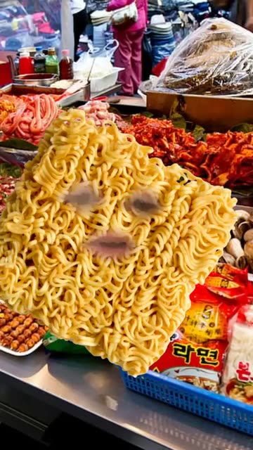 Preview for a Spotlight video that uses the Korean Noodles Lens