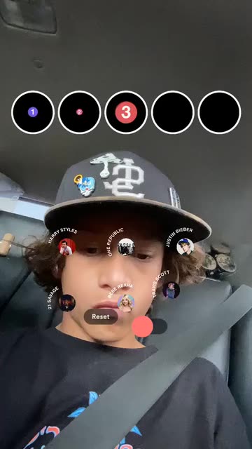 Preview for a Spotlight video that uses the Top 5 Artists Lens