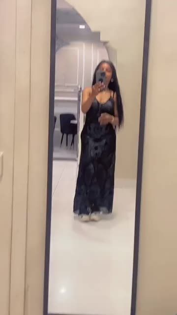 Preview for a Spotlight video that uses the malika Lens