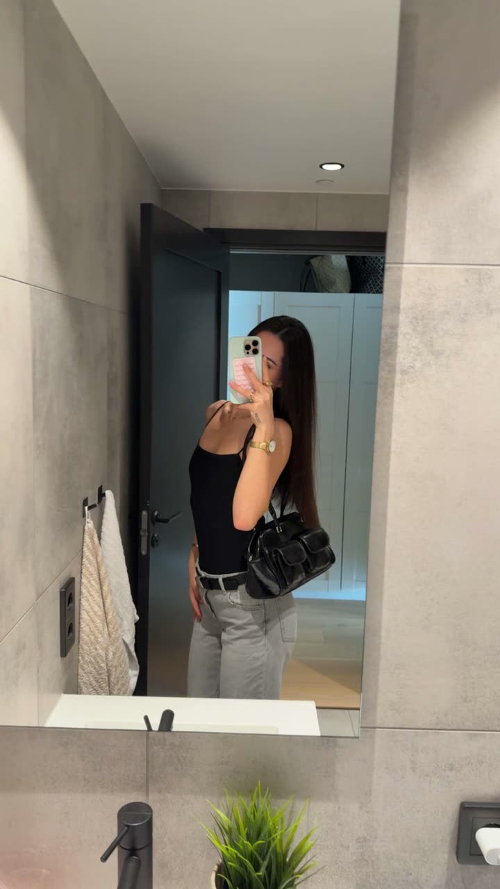 محتوى سناب شات لـ Angel Baby