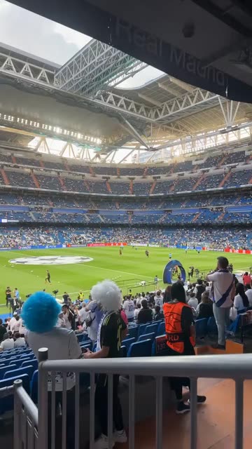 Preview for a Spotlight video that uses the Real Madrid Jersey Lens