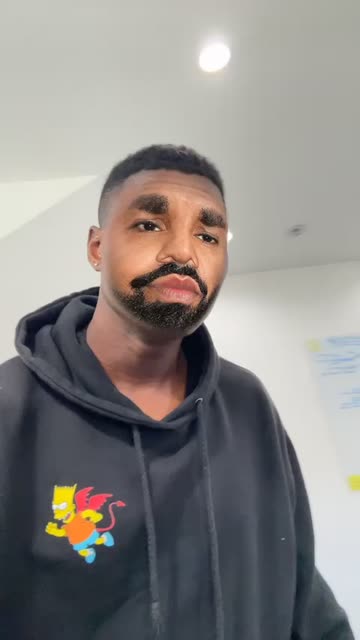 Preview for a Spotlight video that uses the drake Lens
