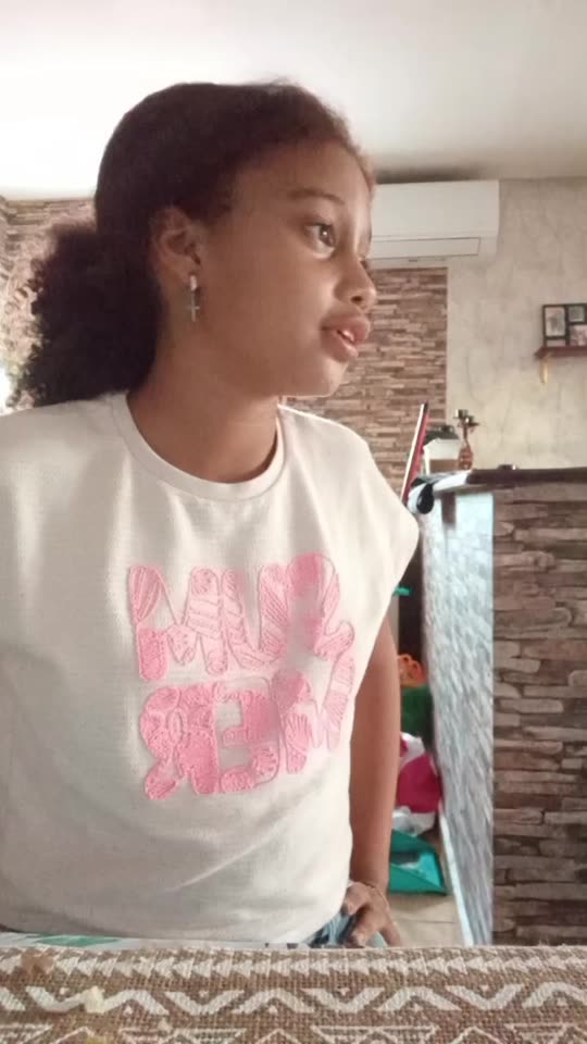 layna_974lastar