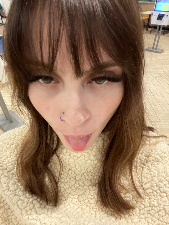 poisonn.ivy420