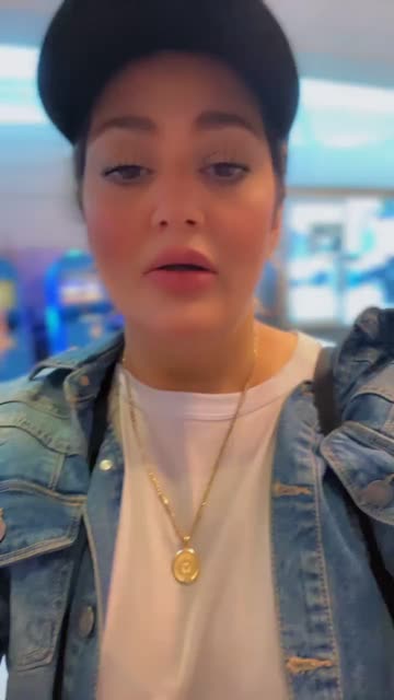 Preview for a Spotlight video that uses the Bawan Lens