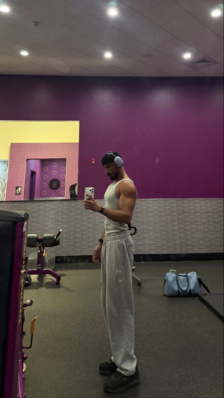 محتوى سناب شات لـ سلطان بوخليفه👨🏽‍✈