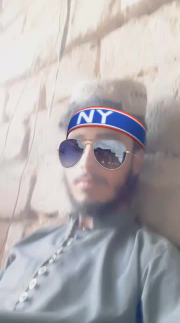 Preview for a Spotlight video that uses the Trendy Headband Lens