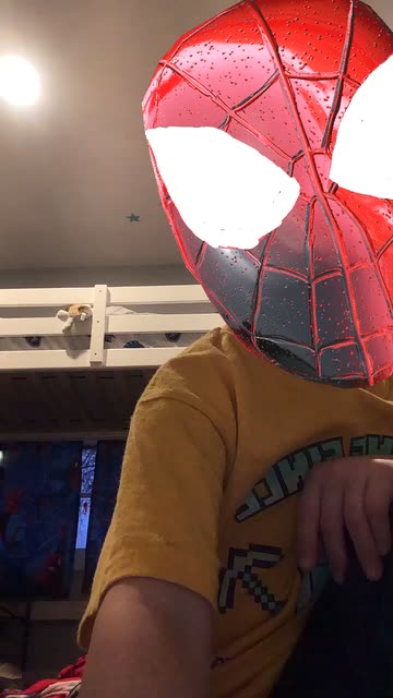 Preview for a Spotlight video that uses the SPIDERMAN Lens