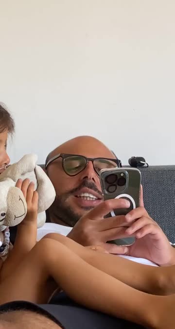 Preview for a Spotlight video that uses the Bald Boss Lens