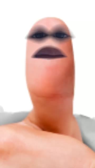 Preview for a Spotlight video that uses the Thumb Face Lens
