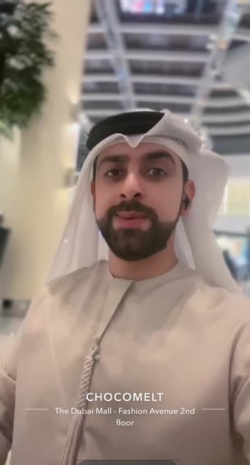 Preview for a Spotlight video that uses the Face tune Lens