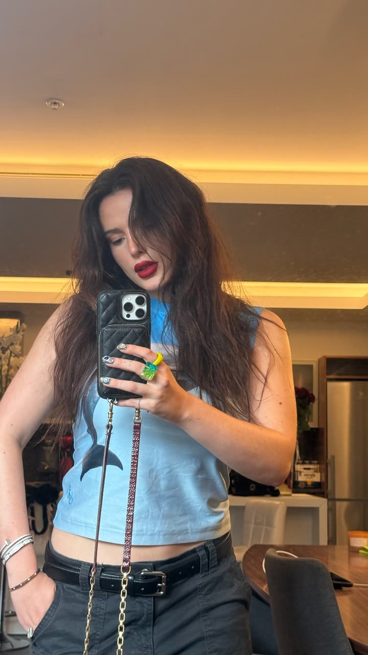 محتوى سناب شات لـ Bella Thorne