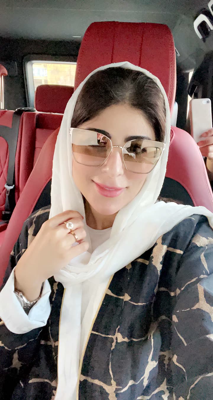 قصة سناب شات للحساب ana_zara رقم 392