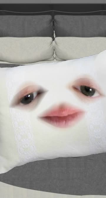 Preview for a Spotlight video that uses the Pillow Face Lens