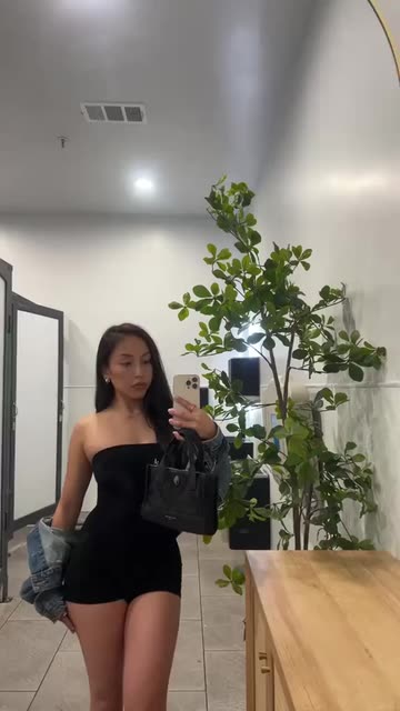 Could you get me off your mind? #latina #19 #content #love#asian#bayarea