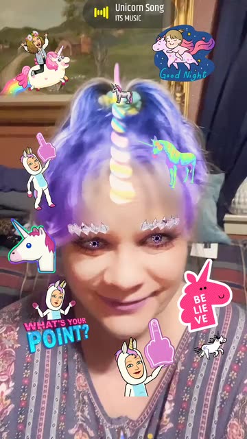 Preview for a Spotlight video that uses the Unicorn Vibes Lens