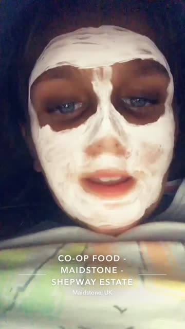 Preview for a Spotlight video that uses the Cosmetic Mask Lens