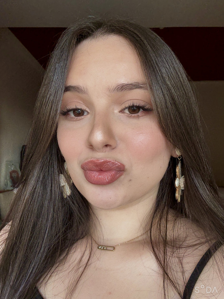 محتوى سناب شات لـ Maria Zaddam