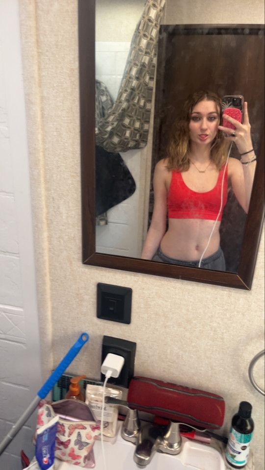 theyluh_pey21