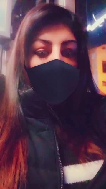 Preview for a Spotlight video that uses the Black Mask Lens