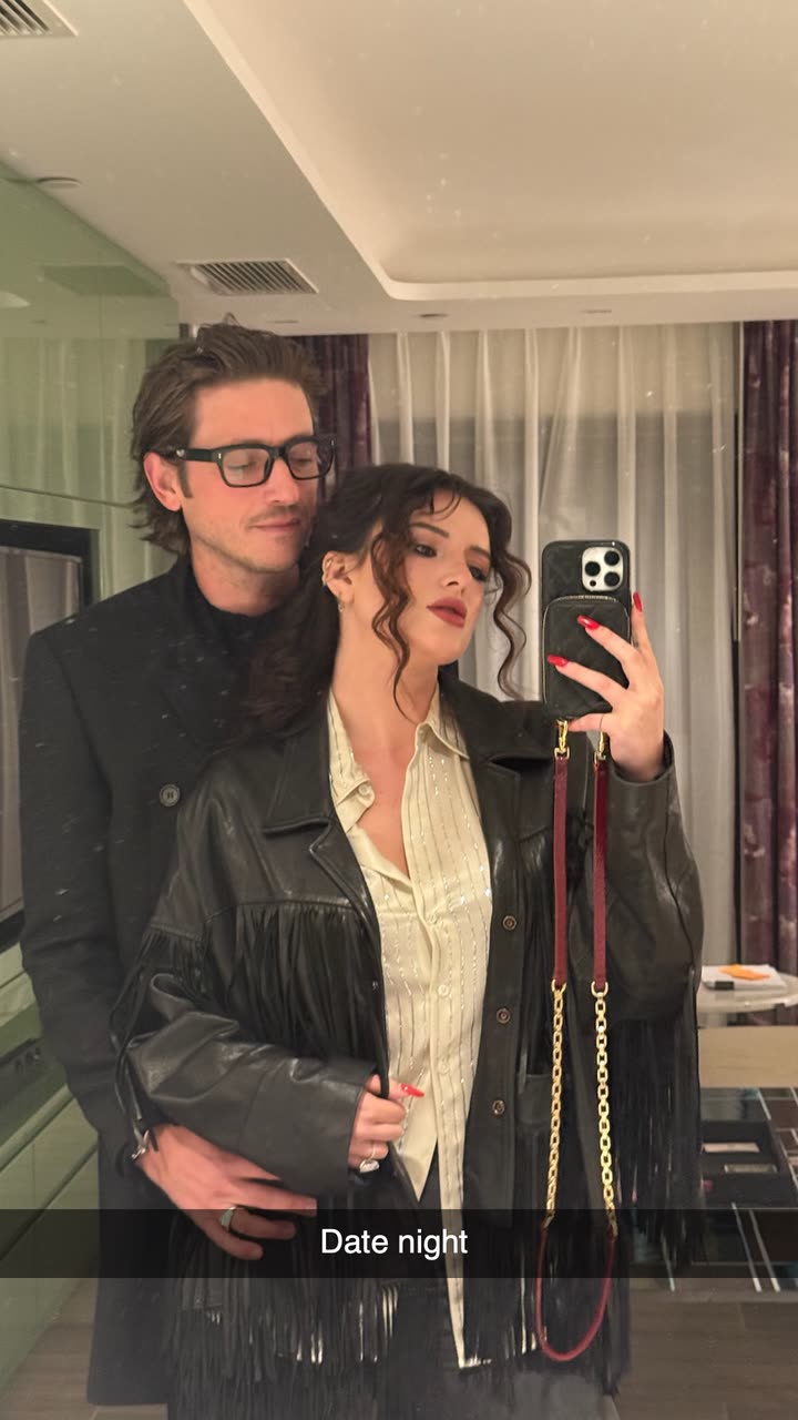 محتوى سناب شات لـ Bella Thorne